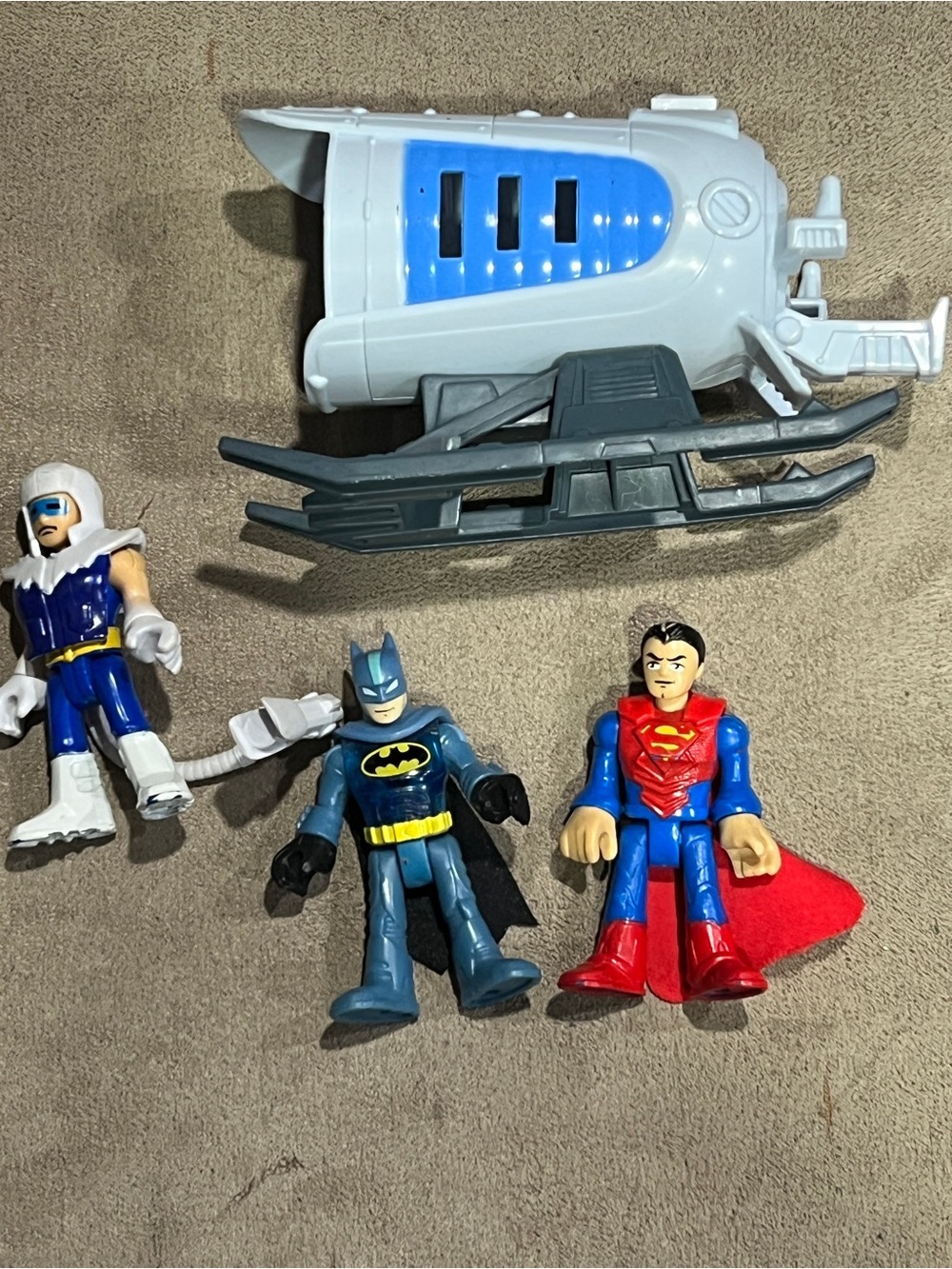 DC comics Batman, Superman, Captain cold w canon imaginext Figures